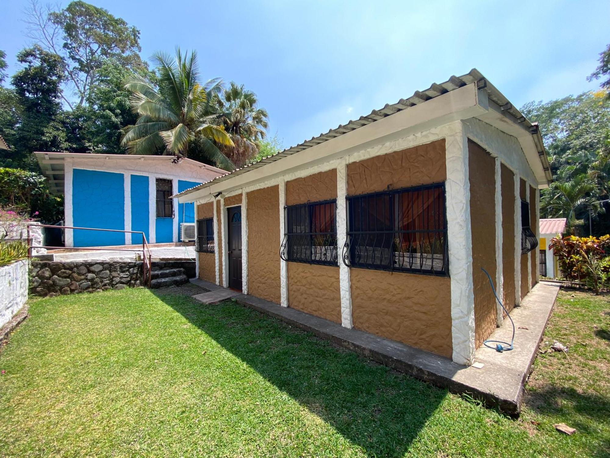 Arcadia Cabanas Vacacionales Retalhuleu Exterior photo